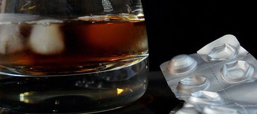 How Does Text Messaging Help with Addiction?